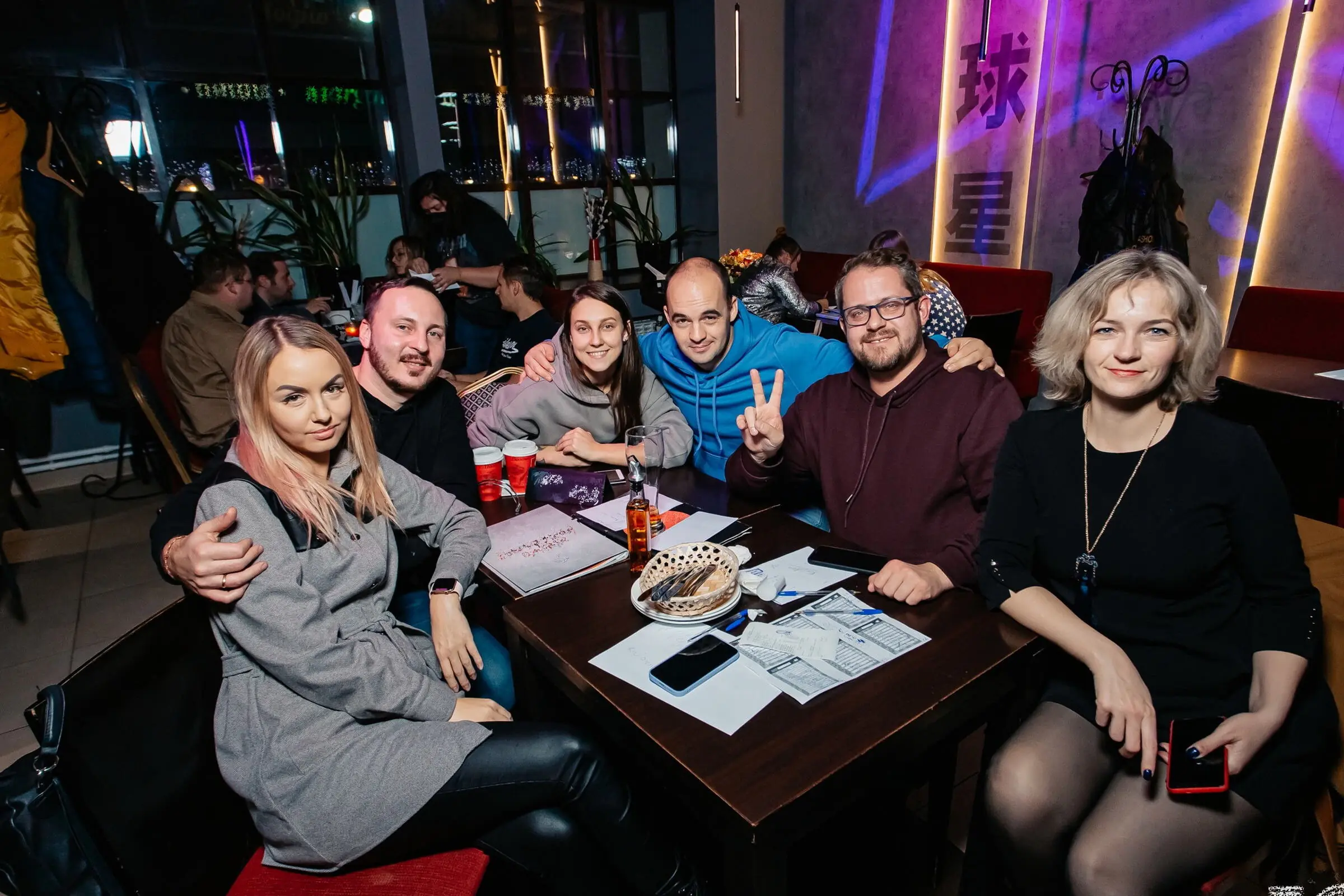 Откройте двери в мир квестов!