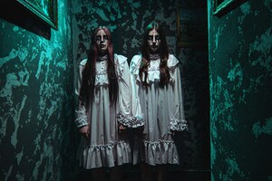 Фотография перформанса Аннабель от компании Паника (Фото 2)