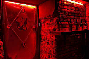 Фотография перформанса Хостел от компании Взаперти (Фото 3)